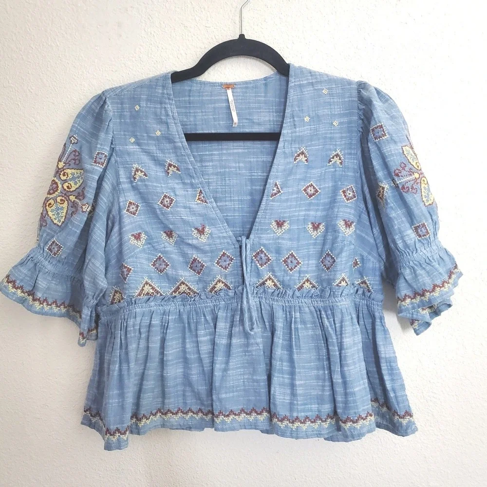 Free‎ People Tallulah Embroidered Chambray Peplum Top Blue XS Bohemian Tassel